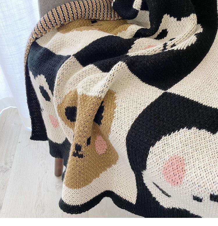ねこちゃんモチーフのあったかお昼寝ブランケット