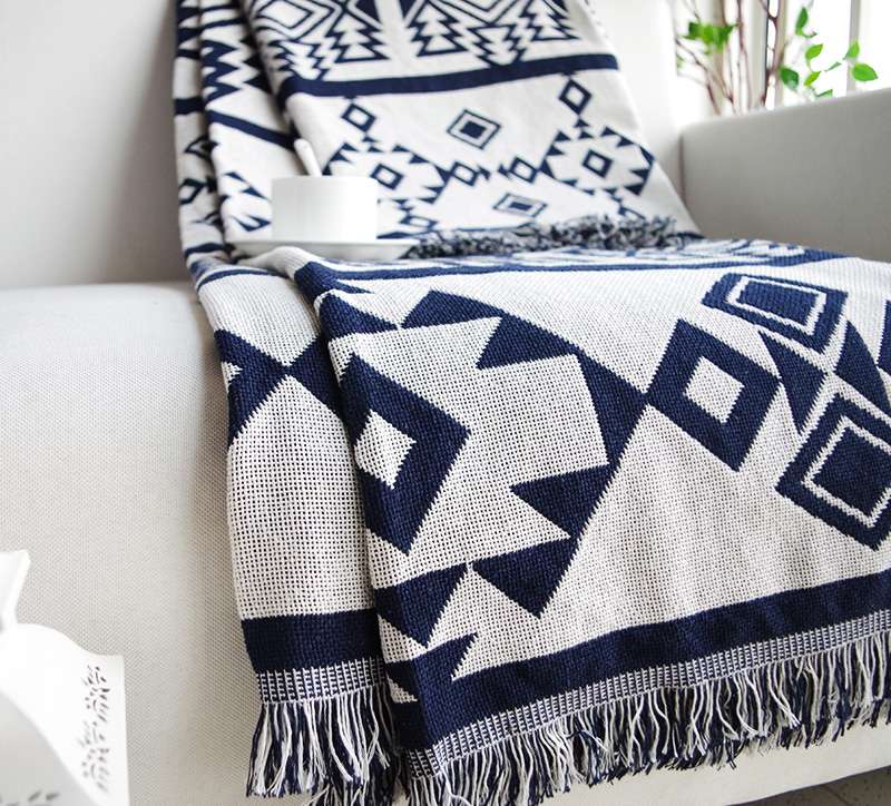 ブランケット  幾何学模様のソファーカバー
